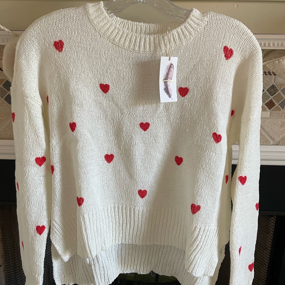 Beautiful Women’s Valentines Sweater by Jessica Simpson brand